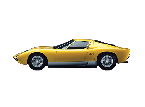 Lamborghini Miura Startersæt Italeri 1:24 byggesæt 