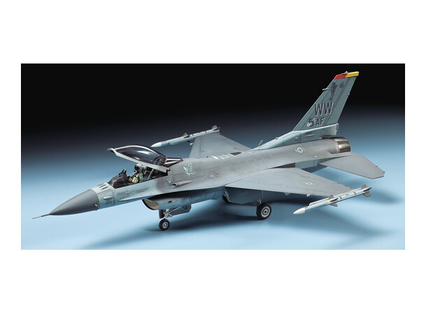 Lockheed F-16CJ Block 50 Fighting Falcon Tamiya 1:72 Byggesæt 