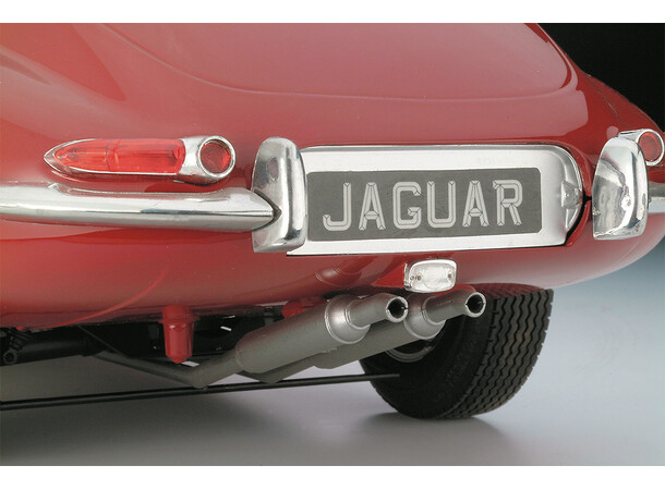 Jaguar E-Type Limited Edition Revell 1:8 byggesæt 