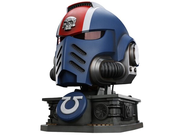 Space Marines Replica Titus-hjelm 30 cm Med stativ 